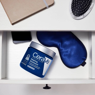 CeraVe Healing Ointment, Moisturizing Petrolatum Skin Protectant For Dry Skin Unscented - 3oz - Image 4