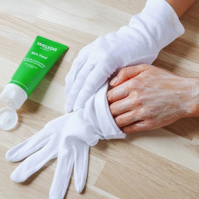 Weleda Skin Food Original Ultra-Rich Cream Calendula, Pansy, Rosemary & Chamomile - 2.5 Fl Oz - Image 3