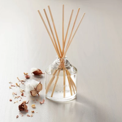 11.83 Fl Oz Canvas Oil Reed Diffuser - Hearth & Handâ„¢ With Magnolia