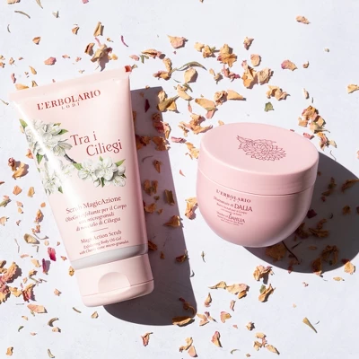 L'Erbolario Tra I Ciliegi MagicAction Scrub - Body Scrub - 5.07 Oz - Image 3