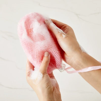 Juvale 4 Pack Soap Savers For Bar Soap With Drawstring Closure, Mesh Pouch For Exfoliating (4 Colors, 3.5 X 6 In) - Image 2