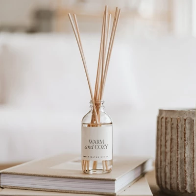 Sweet Water Decor Warm And Cozy Clear Reed Diffuser - 3.5oz - Image 2
