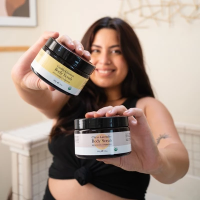 Beauty By Earth Organic Body Scrub - Vanilla Coconut, 10 Oz. - Image 2