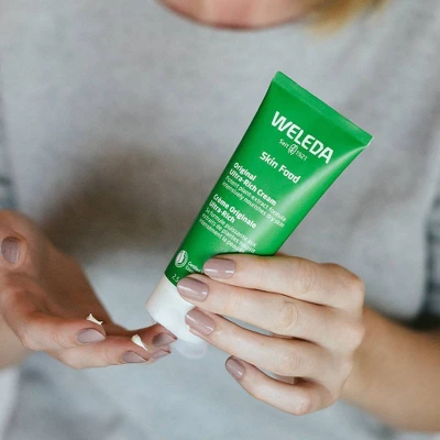 Weleda Skin Food Original Ultra-Rich Cream Calendula, Pansy, Rosemary & Chamomile - 2.5 Fl Oz - Image 8